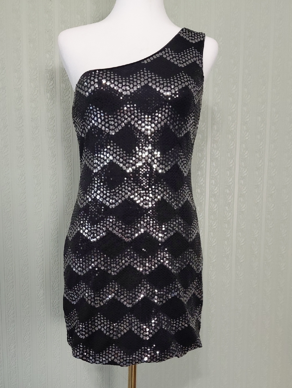 AS U WISH Black One-Shoulder Sequin Mini Dress formal Cocktail Party Small